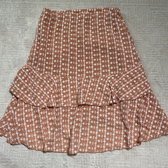 NWT WALTER BAKER Jeannie Layered Embroidered Chiffon Skirt XL - Picture 6 of 11